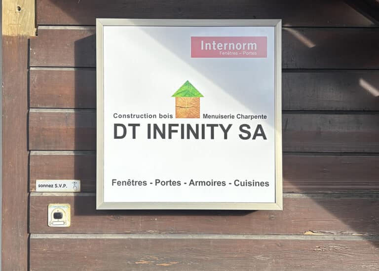 DT-INFINITY---Panneau